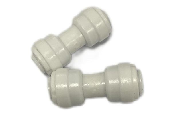 Quick connect fittings